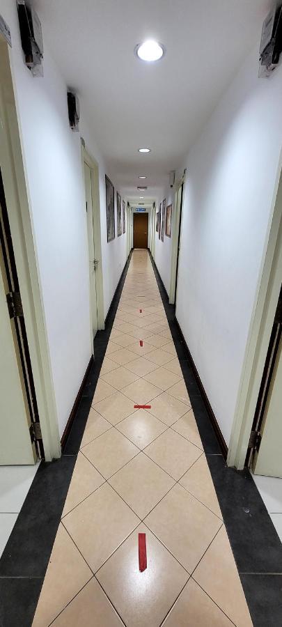 Api-Api Guesthouse Κότα Κιναμπαλού Εξωτερικό φωτογραφία