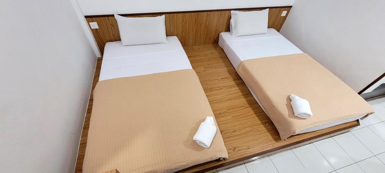 Api-Api Guesthouse Κότα Κιναμπαλού Εξωτερικό φωτογραφία